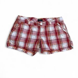 Baileys Point - Stylish Red Plaid Shorts